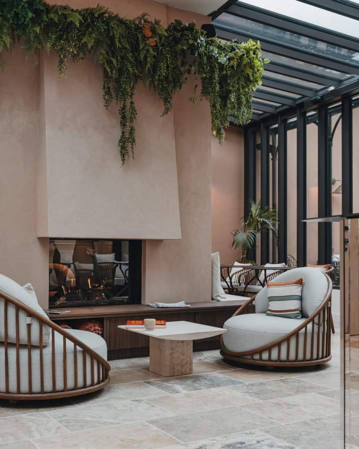 428366535 279016018540256 8267794702029615226 n