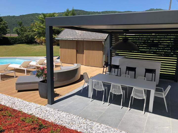 65730895 2378810955715280 4253874942992449536 n