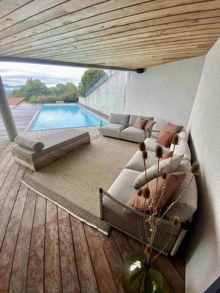 857c2184 b43d 4e62 8cee 634f03e7366d