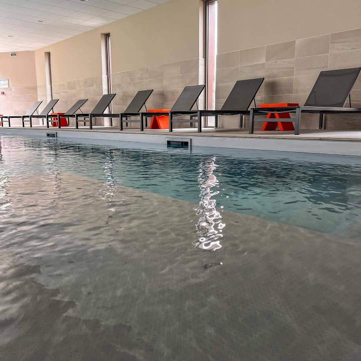 Aménagement de mobilier pour professionnels Voglans