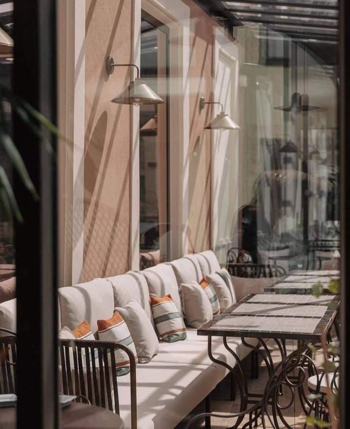 Aménagement de mobilier pour professionnels Voglans