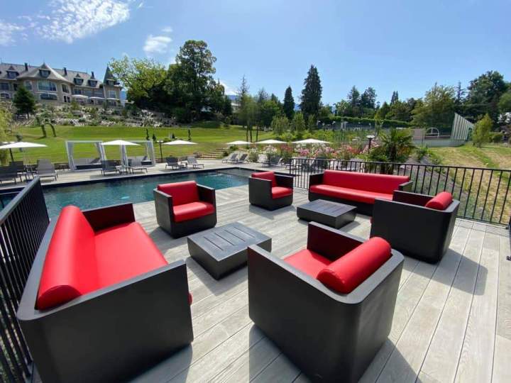 Agencement de mobilier pour professionnels Voglans