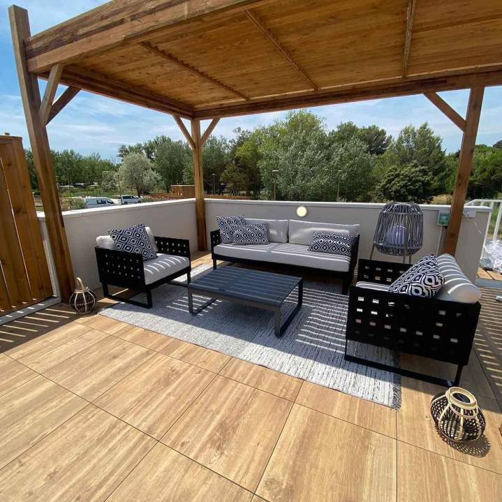 Distribution de meubles de luxe Voglans