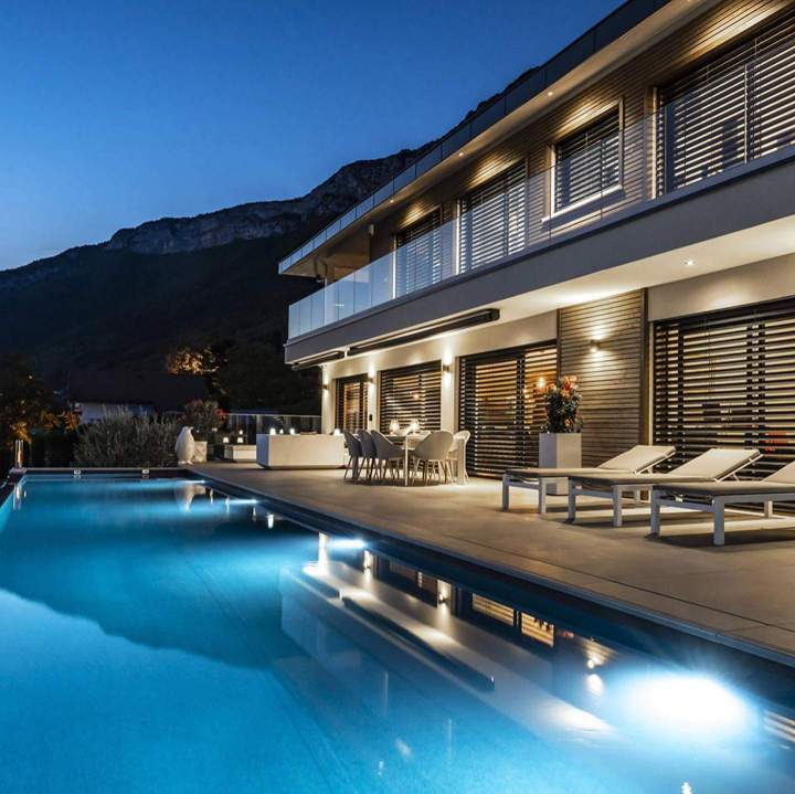 Fourniture et pose de mobilier professionnel Sillingy