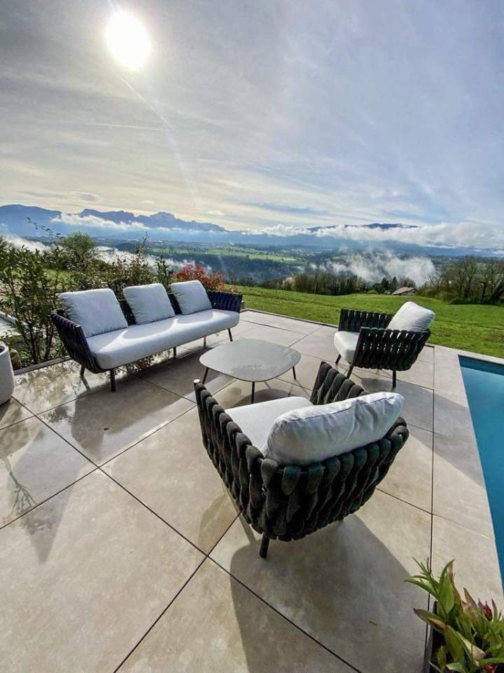 a3218ff5 9bdb 4676 bac5 638227d445a1