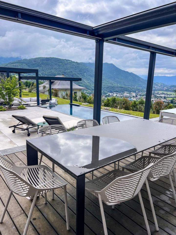 d511b828 d012 488e bd1b 584df5b9d0e0